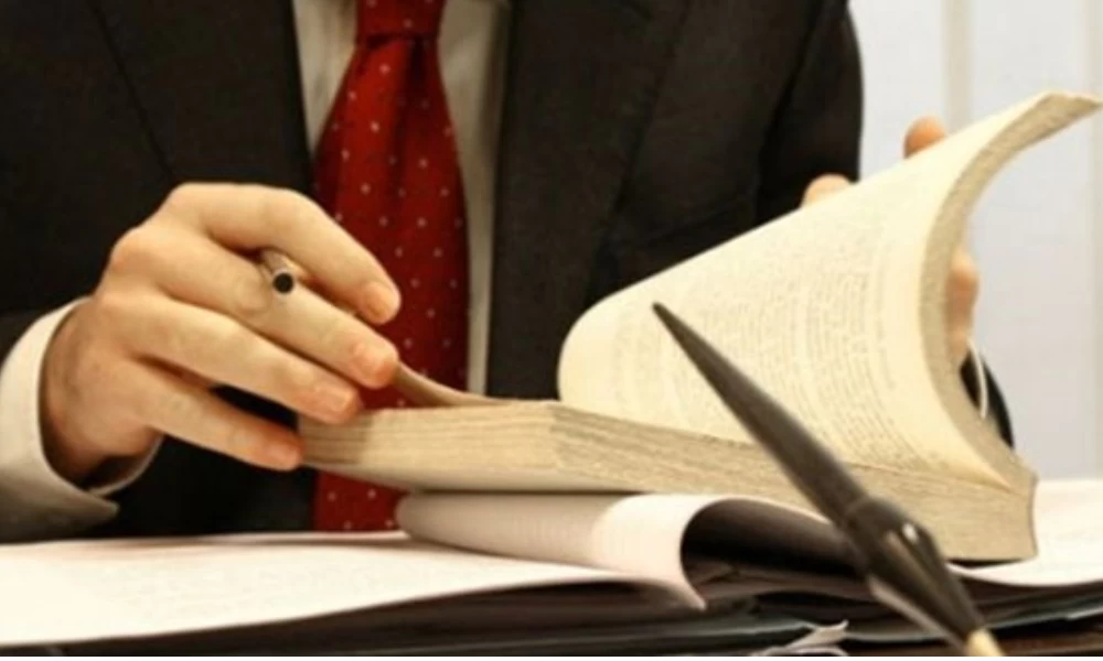 Παρέμβαση Μητσοτάκη ζητούν επιστημονικοί φορείς για να δοθούν τα 800 ευρώ